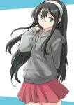  1girl alternate_costume black_hair commentary_request cowboy_shot fuji_(pixiv24804665) green_eyes grey_sweater hairband highres hood hooded_sweater hoodie kantai_collection long_hair ooyodo_(kancolle) pleated_skirt red_skirt semi-rimless_eyewear skirt solo sweater under-rim_eyewear white_hairband 