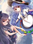  2girls bangs barefoot blue_eyes blue_hair bow flying hat hinanawi_tenshi long_hair multiple_girls red_eyes touhou yorigami_shion zhi_xixi 