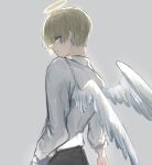  1boy angel_wings black_pants blonde_hair blue_eyes closed_mouth commentary_request eyebrows_visible_through_hair feathered_wings from_behind frown grey_background halo highres long_sleeves looking_at_viewer looking_back male_focus nanaponi original pants shirt short_hair simple_background solo upper_body white_shirt wings 