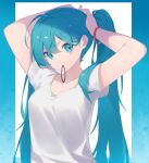  1girl arms_behind_head arms_up bangs blue_background blue_eyes blue_hair breasts closed_mouth eyebrows_behind_hair fhang hair_between_eyes hair_tie hair_tie_in_mouth hatsune_miku long_hair looking_at_viewer mouth_hold shirt short_sleeves small_breasts solo twintails two-tone_background tying_hair upper_body very_long_hair vocaloid white_background white_shirt 