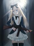  1girl bangs blonde_hair blue_eyes blunt_bangs bow dress frilled_dress frills gun hair_bow highres iris37337 long_hair original solo submachine_gun thigh-highs thompson_submachine_gun very_long_hair weapon zettai_ryouiki 