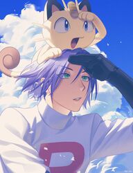  1boy :o absurdres animal_on_head aqua_eyes black_gloves blue_hair blue_sky clouds day elbow_gloves gen_1_pokemon gloves hand_up highres huge_filesize james_(pokemon) looking_afar male_focus meowth on_head outdoors pokemon pokemon_(creature) ruru_(gi_xxy) shading_eyes shirt short_hair sky team_rocket_uniform white_shirt 