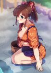  1girl bangs barefoot blue_eyes blurry blurry_background blush bow bucket commentary depth_of_field flying_sweatdrops hair_bow idolmaster idolmaster_million_live! japanese_clothes kamille_(vcx68) kimono light_frown looking_at_viewer medium_hair open_mouth orange_kimono ponytail purple_apron red_bow satake_minako short_kimono short_yukata solo squatting wading yukata 