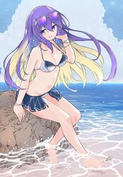  1girl barefoot bikini bracelet clouds earrings eyewear_on_head gradient_hair highres hololive hololive_indonesia jewelry long_hair moona_hoshinova multicolored_hair navel ocean purple_hair sitting_on_rock sunglasses swimsuit violet_eyes yurai0739 