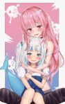  2girls blue_eyes fish_tail gawr_gura highres hololive hololive_english hug looking_at_viewer mori_calliope multicolored_hair multiple_girls pink_eyes pink_hair shark_tail skull_and_crossbones smile tail two-tone_hair virtual_youtuber white_hair zai 