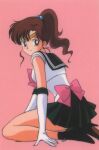  1990s_(style) 1girl back_bow bangs bishoujo_senshi_sailor_moon bow brown_hair earrings elbow_gloves gloves green_footwear green_sailor_collar green_skirt high_heels high_ponytail inner_senshi jewelry kino_makoto leotard long_hair looking_at_viewer official_art pink_background retro_artstyle sailor_collar sailor_jupiter sailor_senshi scan simple_background sitting skirt smile solo stud_earrings tiara wariza 