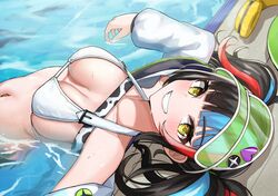  1girl bikini black_hair blue_hair boo_iro breasts fate/grand_order fate_(series) green_headwear headphones headphones_removed highres jacket long_sleeves medium_breasts multicolored_hair navel pool redhead sei_shounagon_(fate) sei_shounagon_(swimsuit_berserker)_(fate) smile streaked_hair swimsuit twintails visor_cap white_bikini white_jacket 