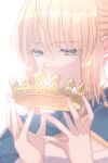  1girl ahoge artoria_pendragon_(fate) backlighting blonde_hair crown crown_removed dress eyebrows_visible_through_hair fate/stay_night fate_(series) green_eyes highres holding_crown long_hair ribbon roku_(ntbr_fate) saber solo upper_body white_background 