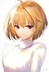  1girl ahoge arcueid_brunestud bangs blonde_hair breasts chain chain_necklace closed_mouth commentary_request eyebrows_visible_through_hair hair_between_eyes highres jazztaki jewelry looking_at_viewer medium_breasts necklace red_eyes shiny shiny_hair short_hair signature simple_background smile solo sweater tsukihime tsukihime_(remake) turtleneck turtleneck_sweater white_background white_sweater 