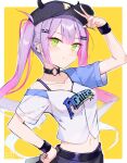  1girl artist_logo bangs baseball_cap black_headwear border choker clothes_writing collarbone commentary crop_top ear_piercing fake_horns green_eyes hair_ornament hairclip hand_on_hip hand_up hat highres hololive horned_headwear horns long_hair looking_at_viewer midriff navel o-ring o-ring_choker outside_border piercing purple_hair shirt short_sleeves sidelocks simple_background smile solo split_mouth suparaisu tokoyami_towa twintails upper_body v white_border white_shirt wristband yellow_background 