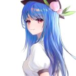 1girl black_headwear blue_hair food from_behind fruit hat highres hinanawi_tenshi leaf long_hair looking_at_viewer peach puffy_short_sleeves puffy_sleeves red_eyes shirt short_sleeves shumuji simple_background smile solo touhou white_background white_shirt 