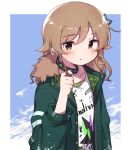  1girl bangs blush brown_eyes brown_hair choker clothes_writing commentary_request eyebrows_visible_through_hair fur-trimmed_jacket fur_trim green_jacket hair_flaps hair_ornament hair_twirling idolmaster idolmaster_cinderella_girls jacket looking_at_viewer medium_hair mg_pong morikubo_nono open_clothes open_jacket shirt simple_background smile solo star_(symbol) star_hair_ornament studded_choker t-shirt upper_body zipper 