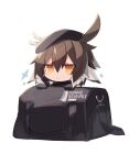  1girl :&gt; arknights bag bangs beret black_headwear blush brown_hair commentary_request eyebrows_visible_through_hair hair_between_eyes hat hat_feather in_bag in_container looking_at_viewer medium_hair multicolored_hair plume_(arknights) sasa_onigiri simple_background solo two-tone_hair white_background white_hair yellow_eyes 