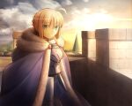  1girl ahoge armor armored_dress artoria_pendragon_(fate) bangs black_eyes blonde_hair braid cape closed_mouth clouds commentary_request eyebrows_visible_through_hair fate/grand_order fate/stay_night fate_(series) from_side fur_trim gauntlets hair_between_eyes looking_at_viewer looking_to_the_side medium_hair migiha mountain saber sidelocks sky smile solo standing upper_body 