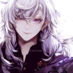  1boy bangs closed_mouth collar earrings fate/grand_order fate_(series) hair_between_eyes highres jewelry koshika_rina long_hair looking_at_viewer male_focus merlin_(fate) pointy_ears smile solo very_long_hair violet_eyes white_hair 