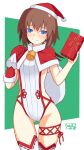  1girl artist_name bangs bell blue_eyes blush brown_hair capelet christmas closed_mouth commentary_request cowboy_shot frown gift gloves half-closed_eyes hat hibun_tsukasa highres holding holding_gift holding_sack leotard looking_at_viewer lyrical_nanoha mahou_shoujo_lyrical_nanoha_innocent neck_bell over_shoulder partial_commentary red_capelet red_gloves red_headwear sack santa_costume santa_gloves santa_hat santa_leotard short_hair signature single_glove solo standing stern_starks thigh-highs thigh_gap thigh_strap white_legwear white_leotard 