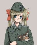  1girl absurdres bangs blonde_hair blue_eyes bow dog eyebrows_visible_through_hair eyelashes green_headwear green_jacket grey_background grin hair_between_eyes hair_bow highres jacket long_hair long_sleeves longmei_er_de_tuzi looking_at_viewer military military_uniform original red_bow shiny shiny_hair simple_background smile solo twintails uniform upper_body 