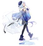  1boy androgynous arknights blue_hair bow candy_(pixiv15231759) cloak hat highres jellyfish looking_back male_focus mizuki_(arknights) otoko_no_ko pale_skin ribbon umbrella violet_eyes 
