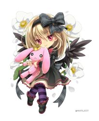  1girl black_bow black_dress black_hairband black_shoes black_wings blonde_hair bow bow_hairband bowtie chibi commentary_request dark_feather_alma dress emil_chronicle_online floral_background hairband holding holding_stuffed_toy pointy_ears purple_thighhighs red_bow red_bowtie red_eyes shiina_yuuto shoes solo striped_clothes striped_thighhighs stuffed_toy thigh-highs twitter_username white_background wings 