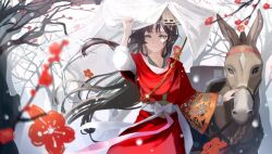  0gen3_illust 1girl black_hair blue_eyes chinese_clothes chinese_paper-cut commentary_request facial_mark floating_hair flower forehead_mark hand_on_headwear hand_up hanfu long_hair looking_at_viewer mule outdoors paper_heron papercutting plum_blossoms red_flower red_hanfu reverse:1999 smile snowing solo tree upper_body very_long_hair weimao 