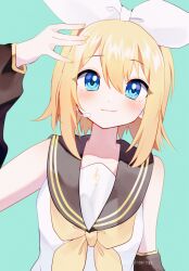  1girl :3 black_sailor_collar blonde_hair blue_background blue_eyes blush bow collarbone commentary_request detached_sleeves double-parted_bangs hair_between_eyes hair_bow hand_up headphones headset highres kagamine_rin looking_at_viewer mani_(manidrawings) medium_hair nail_polish neckerchief sailor_collar shirt sidelocks simple_background sleeveless sleeveless_shirt solo treble_clef twitter_username upper_body vocaloid white_bow white_shirt yellow_nails yellow_neckerchief 