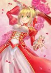  1girl ahoge blonde_hair blurry breasts cleavage corset fate/extra fate/grand_order fate_(series) flower green_eyes hair_flower hair_ornament highres looking_at_viewer nero_claudius_(fate)_(all) ocean petals saber_extra short_hair smile solo tumikumirei 