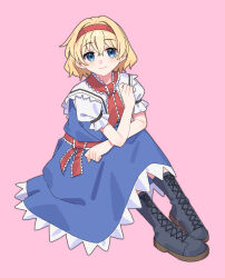  1girl absurdres alice_margatroid black_boots blonde_hair blue_dress blue_eyes boots capelet commentary_request dress hair_between_eyes hairband highres lace-up_boots looking_at_viewer nnn_lu pink_background puffy_short_sleeves puffy_sleeves red_hairband short_hair short_sleeves simple_background smile solo touhou white_capelet 