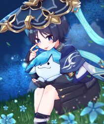  1boy :p akanbe animal_print aranara_(genshin_impact) ararycan_(genshin_impact) armor belt bird_print black_belt black_bodysuit black_bridal_gauntlets black_shorts blue_cape blue_flower blue_hat blue_jingasa blue_rope blue_sash blue_sleeves blunt_ends bodysuit bridal_gauntlets bright_pupils cape choppy_bangs creature eyelid_pull eyeliner finger_to_eye fingernails fireflies flower furisode genshin_impact gold gold_ring grass hakama hakama_shorts hand_up hat highres holding holding_creature japanese_armor japanese_clothes jingasa kimono kote kurokote layered_sleeves looking_at_creature makeup makoto_774 male_focus mandarin_collar middle_ring night outdoors pleated_shorts red_eyeliner rope sash scaramouche_(genshin_impact) short_sleeves shorts side_cape sitting sky star_(sky) starry_sky tongue tongue_out violet_eyes wanderer_(genshin_impact) white_kimono white_pupils white_sleeves white_trim 