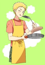  1boy :q apron blonde_hair blush closed_mouth commentary_request cowboy_shot flipping_food food frying_pan green_background holding holding_frying_pan holding_spatula level_6chan looking_at_viewer male_focus one_eye_closed pancake pink_shirt sahara_makoto shirt short_bangs short_hair smile solo spatula steam t-shirt tobaku_mokushiroku_kaiji tongue tongue_out yellow_apron 