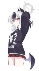  1girl arms_up black_choker black_hair black_horns black_sweater blue_archive bright_pupils choker clothes_writing commentary demon_horns demon_wings grey_halo hair_between_eyes halo highres horns kayoko_(blue_archive) long_sleeves medium_hair miniskirt multicolored_hair nyaivie parted_lips plaid_clothes plaid_skirt pleated_skirt red_eyes red_skirt simple_background single_wing skirt skirt_peek solo sweater two-tone_hair white_background white_hair white_pupils wings 