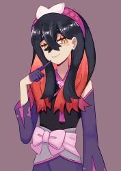  1girl absurdres artist_name black_hair carmine_(pokemon) carmine_(sygna_suit)_(pokemon) closed_mouth colored_inner_hair commentary crossed_bangs detached_sleeves english_commentary eyelashes gloves hair_between_eyes hairband heart heart_in_eye highres japanese_clothes long_hair looking_at_viewer mole mole_under_eye multicolored_hair official_alternate_costume orezui pink_hairband pointing pointing_at_self pokemon pokemon_masters_ex purple_background purple_gloves red_hair smile solo symbol_in_eye two-tone_hair yellow_eyes 