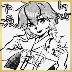  1other androgynous animal_on_shoulder artist_name azuma_kaisen azuma_kaisen_(frog) bare_arms bare_shoulders cape chinese_commentary commentary_request commission commissioner_name enriolhc eyelashes frog greyscale hair_between_eyes happy japanese_clothes kesa_kujiru kesa_kujiru_(slug) kimono len'en looking_at_viewer monochrome ogata_garaiya open_mouth other_focus ribbon short_hair sleeveless sleeveless_kimono slug smile teeth upper_teeth_only 