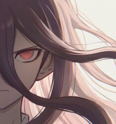  1boy black_hair closed_mouth commentary_request danganronpa_(series) danganronpa_2:_goodbye_despair floating_hair frown highres kamukura_izuru long_hair looking_at_viewer male_focus portrait red_eyes sanpaku shirt simple_background tori_(komakomahihi3) very_long_hair white_background white_shirt 