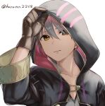  1boy arm_up bangs black_robe brown_eyes brown_gloves closed_mouth collarbone commentary_request fire_emblem fire_emblem_awakening gloves gold_trim hair_between_eyes haru_(nakajou-28) hood hood_up hooded_robe long_sleeves looking_at_viewer male_focus open_clothes robe robin_(fire_emblem) robin_(fire_emblem)_(male) shirt short_hair simple_background smile twitter_username upper_body white_background white_hair white_shirt wide_sleeves 