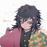  1boy absurdres bishounen black_hair black_jacket blue_eyes chinese_commentary closed_mouth commentary_request haori highres jacket japanese_clothes kimetsu_no_yaiba long_hair looking_at_viewer male_focus multicolored_hair red_jacket red_pupils signature simple_background solo streaked_hair taowu_(20809) tomioka_giyuu upper_body white_background white_hair 