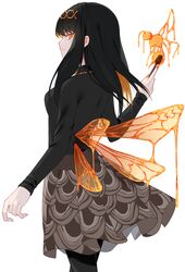  1girl back bangs bee black_hair breasts bug from_behind hair_ornament highres honey looking_at_viewer looking_back medium_breasts multicolored_hair orange_eyes original simple_background skirt smile solo two-tone_hair tyaaaaaaba white_background wings 