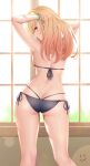  1girl arms_behind_head arms_up ass back bangs bare_shoulders bikini black_bikini blonde_hair blush breasts grin highres kitagawa_marin large_breasts long_hair looking_at_viewer looking_back red_eyes smile solo sono_bisque_doll_wa_koi_wo_suru swimsuit thighs wei_xiao 