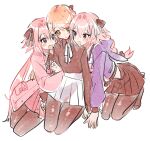  1girl 2boys astolfo_(fate) blonde_hair blush bow braid fate/apocrypha fate/grand_order fate_(series) hair_bow highres koyashaka long_hair multiple_boys original otoko_no_ko pale_skin pink_hair violet_eyes yellow_eyes 