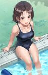  1girl absurdres arm_support breasts brown_eyes covered_navel highres lane_line large_breasts original poolside school_swimsuit short_hair smile soaking_feet solo summer swimsuit taka_(wdnm8757) teeth upper_teeth wet wide-eyed 