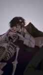  1boy bandaged_arm bandaged_head bandages bandaid bandaid_on_face bangs black_necktie blood brown_eyes brown_hair bungou_stray_dogs chinese_commentary collared_shirt commentary_request dazai_osamu_(bungou_stray_dogs) dress_shirt formal grey_background hair_between_eyes highres looking_at_viewer male_focus necktie shirt short_hair skeleton smile solo suit waistcoat white_shirt ziyi_zhengjun 