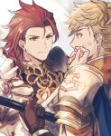  2boys armor bangs blonde_hair brown_gloves closed_mouth dirty dirty_face gloves granblue_fantasy green_eyes hand_on_another&#039;s_face holding holding_weapon looking_at_another male_focus multiple_boys ono_(0_no) pauldrons percival_(granblue_fantasy) red_armor red_eyes redhead short_hair shoulder_armor smile upper_body vane_(granblue_fantasy) weapon 
