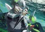  1boy armor beni_(pokemon) blue_eyes blurry clouds commentary_request gallade grass green_hair green_headband grey_hair half-closed_eyes headband holding holding_weapon leaves_in_wind looking_at_viewer male_focus motion_blur multicolored_hair night outdoors pokemon pokemon_(creature) pokemon_(game) pokemon_legends:_arceus short_hair sky spoilers star_(sky) streaked_hair tree twitter_username upper_body weapon yamanashi_taiki 