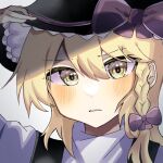  1girl blonde_hair blush bow esukei eyebrows_visible_through_hair face grey_background hair_between_eyes hand_on_headwear hand_up hat hat_bow highres kirisame_marisa looking_at_viewer parted_lips portrait simple_background solo touhou witch_hat yellow_eyes 