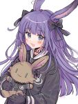  1girl animal_ears arknights black_bow black_gloves black_shirt bow ear_piercing gloves grey_eyes hair_bow highres holding holding_stuffed_toy long_hair long_sleeves meng_xue_necky piercing purple_hair rabbit_ears rope_(arknights) sailor_collar shirt simple_background solo stuffed_animal stuffed_bunny stuffed_toy upper_body very_long_hair white_background white_sailor_collar 