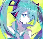  1girl aqua_hair blue_eyes eyebrows_visible_through_hair green_background hatsune_miku headset ixy long_hair solo twintails upper_body vocaloid 