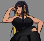  1girl anput_(nsfwolf) bangs black_hair black_shirt blonde_hair blunt_bangs blunt_ends breasts dark-skinned_female dark_skin ear_piercing earrings highres hoop_earrings jewelry large_breasts multicolored_hair nsfwolf original piercing red_eyes shirt sitting toned two-tone_hair 