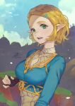  1girl black_gloves blonde_hair blue_shirt blue_sky commentary_request day fadingz gloves green_eyes hair_ornament hairclip highres long_sleeves mountain outdoors parted_lips pointy_ears princess_zelda shirt short_hair signature sky solo the_legend_of_zelda the_legend_of_zelda:_breath_of_the_wild upper_body 