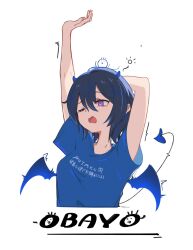  1girl absurdres alternate_costume arm_up black_hair blue_horns blue_shirt blue_tail blue_wings commentary_request double-parted_bangs hair_between_eyes heart heart_tail highres horns ichinose_uruha lupinus_virtual_games one_eye_closed open_mouth pink_eyes portrait shirt short_hair simple_background simuyutou small_horns solo squeans stretching t-shirt tail virtual_youtuber vspo! white_background wings yawning 