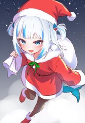  1girl alternate_costume black_pantyhose blue_eyes blue_streaks commentary_request dress fins fish_tail fur-trimmed_dress fur-trimmed_headwear fur-trimmed_shoes fur_trim gawr_gura hair_ornament hat highres holding holding_sack hololive hololive_english medium_hair multicolored_hair open_mouth outdoors pantyhose red_dress red_hat red_shoes ryu160303 sack santa_costume santa_dress santa_hat shark_girl shark_hair_ornament shark_tail shoes smile snowing solo streaked_hair tail two_side_up virtual_youtuber white_hair 