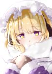  1boy absurdres blonde_hair gloves hat highres looking_at_viewer maribel_hearn scarf smile snow snowing solo t-hou touhou yellow_eyes 